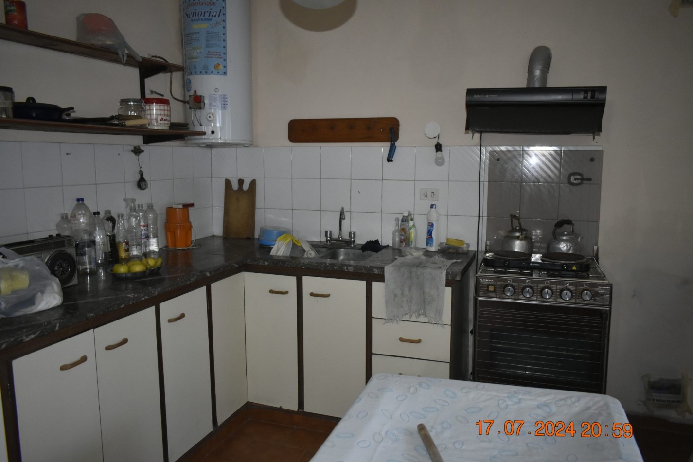 Casa en venta ideal 2 familias, Santa Catalina 1000, Moron.