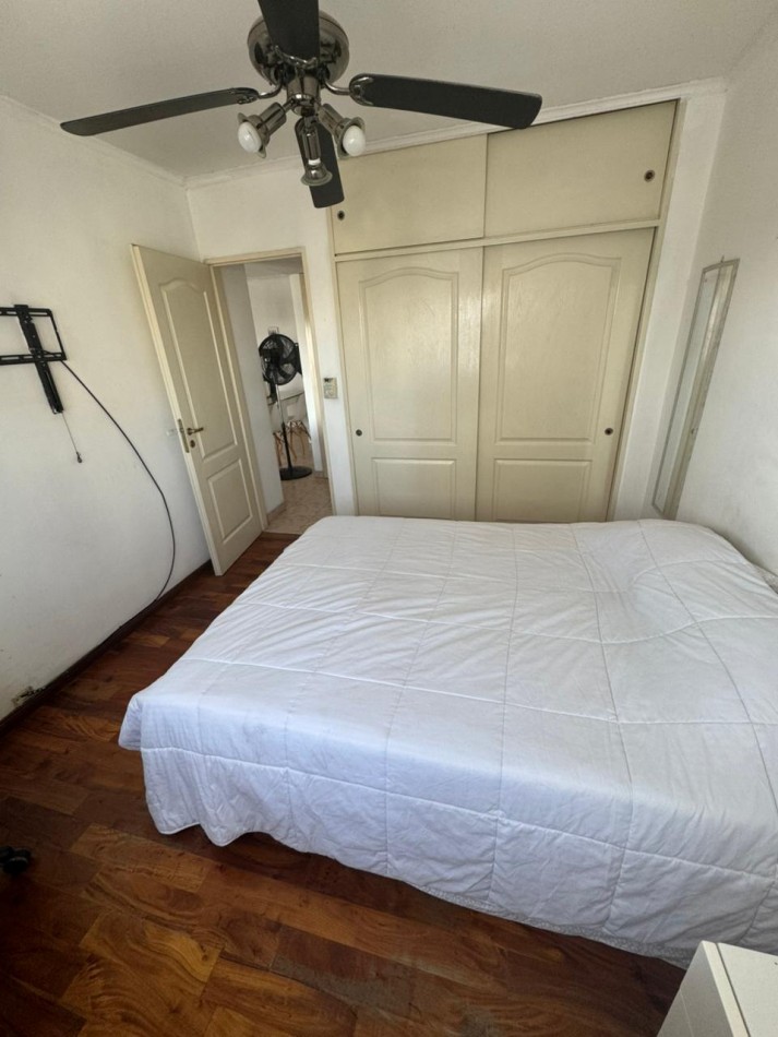 Departamento 2 ambientes muy buen edificio, actualizacion semestral