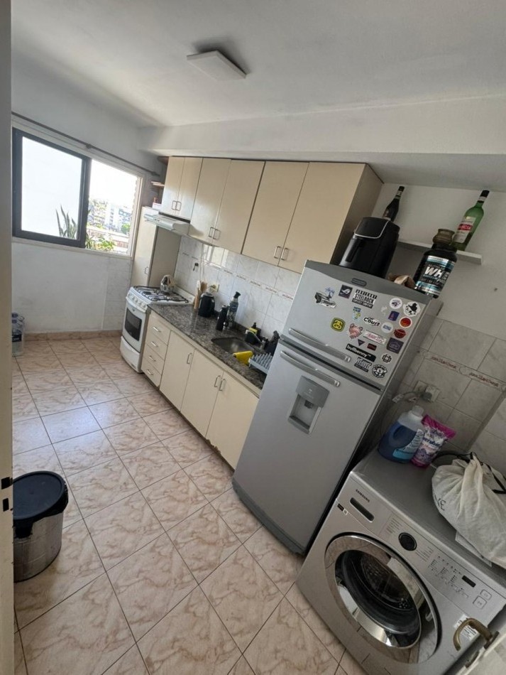 Departamento 2 ambientes muy buen edificio, actualizacion semestral