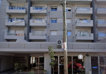 Venta de Cochera en Edificio de Castelar Norte Centro