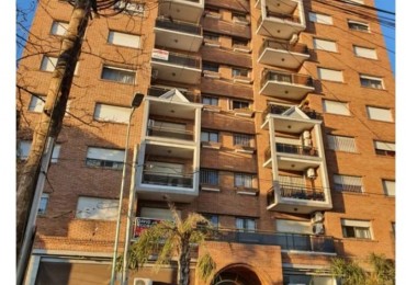 Departamento 2 ambientes muy buen edificio, actualizacion semestral